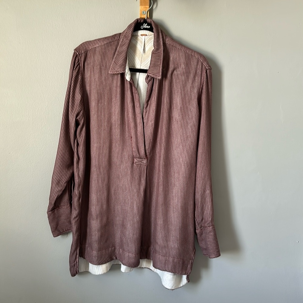 Free People, free flowing, loose fit, no button, maroon stripe blouse, Size S